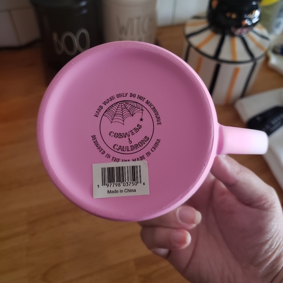 🎃 NWOT Cobwebs & Cauldrons Bow and Ghost Mug Pink - Picture 4 of 5